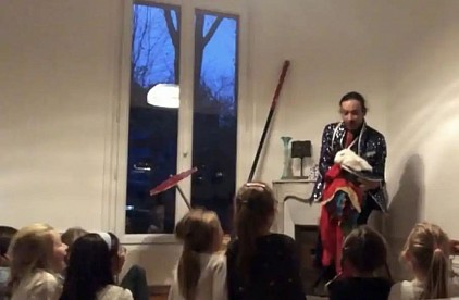 Magicien anniversaire avec lapin