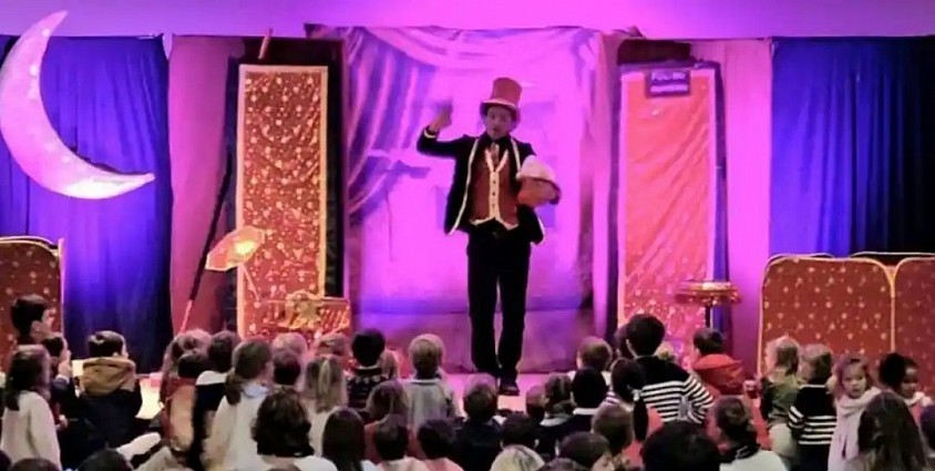 Magicien des enfants pour Arbre de Noël avec animaux