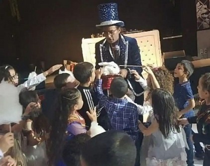 Magicien mariage avec lapin